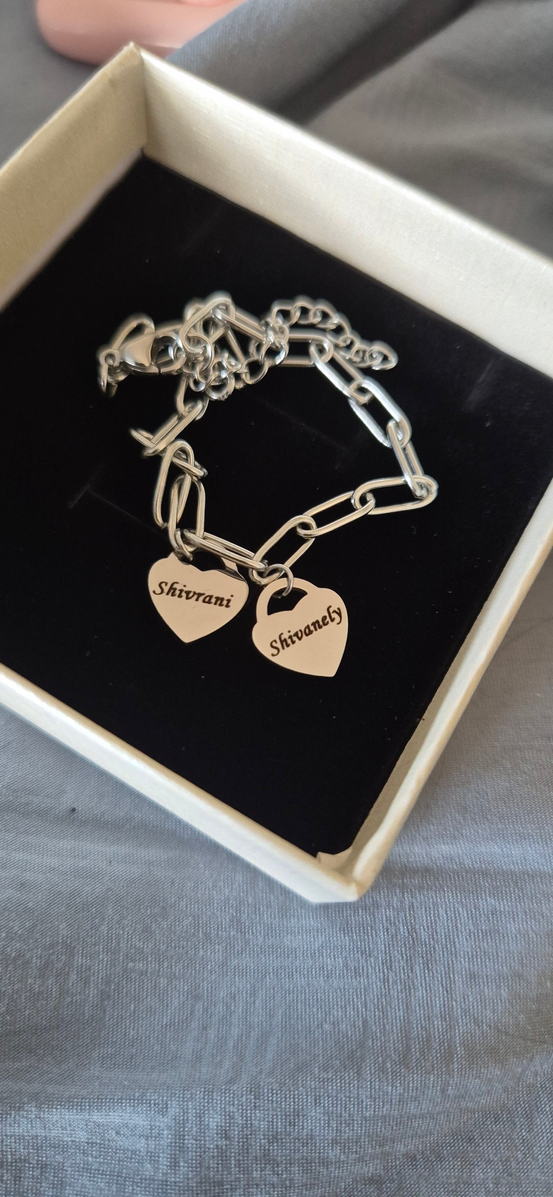 SuRosha’s Gepersonaliseerde Sieraden & Accessoires