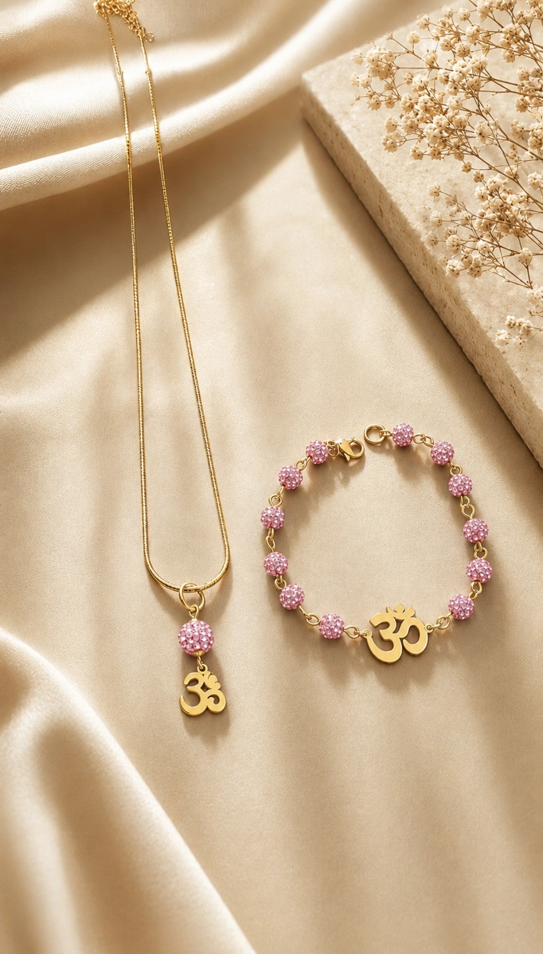SuRosha Divine Ohm Set – Roze Crystal Shamballa Ketting & Armband