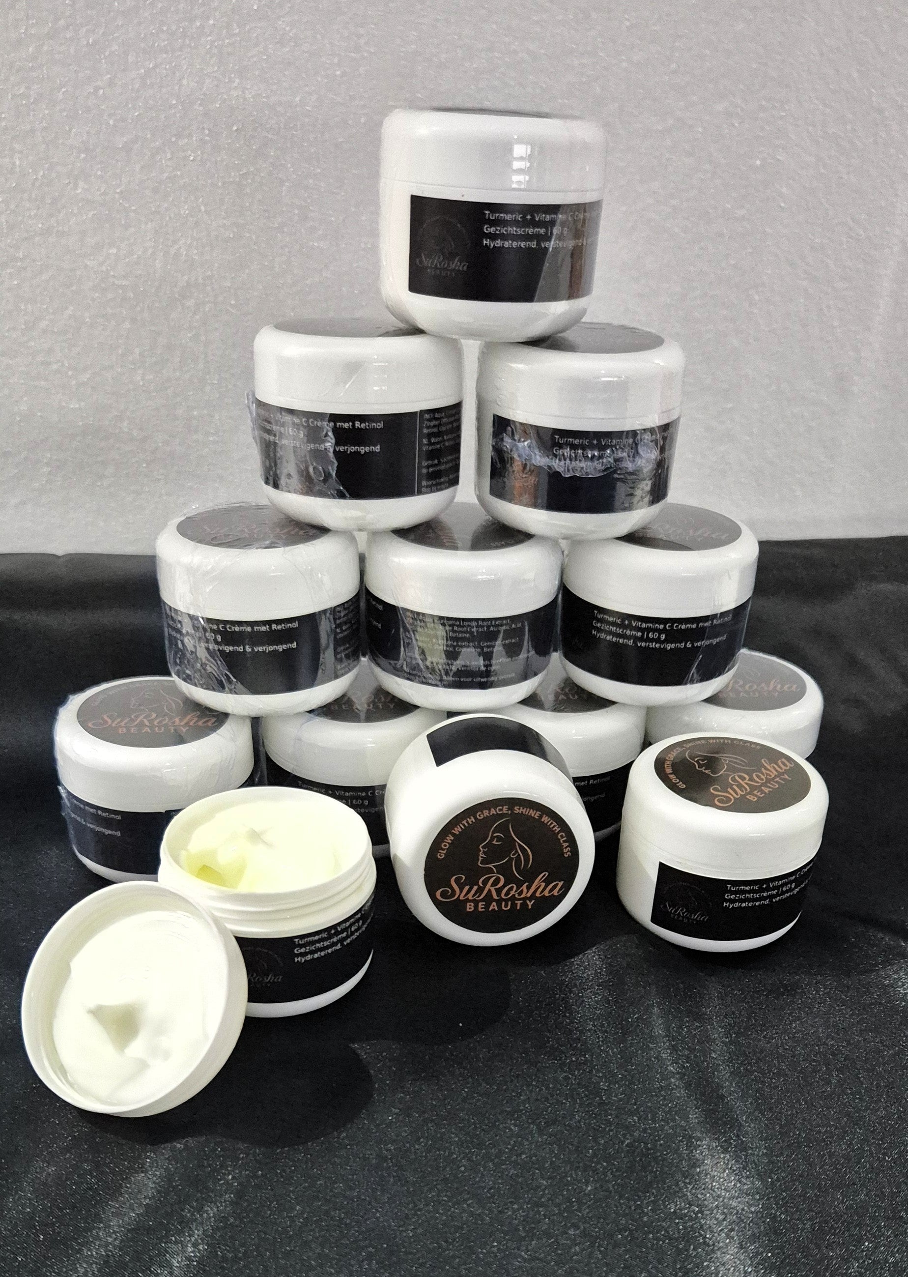 SuRosha Turmeric + Vitamine C + Retinol Gezichtscrème – Hydraterend, Verstevigend, Verjongend en goede basis voor de make-up