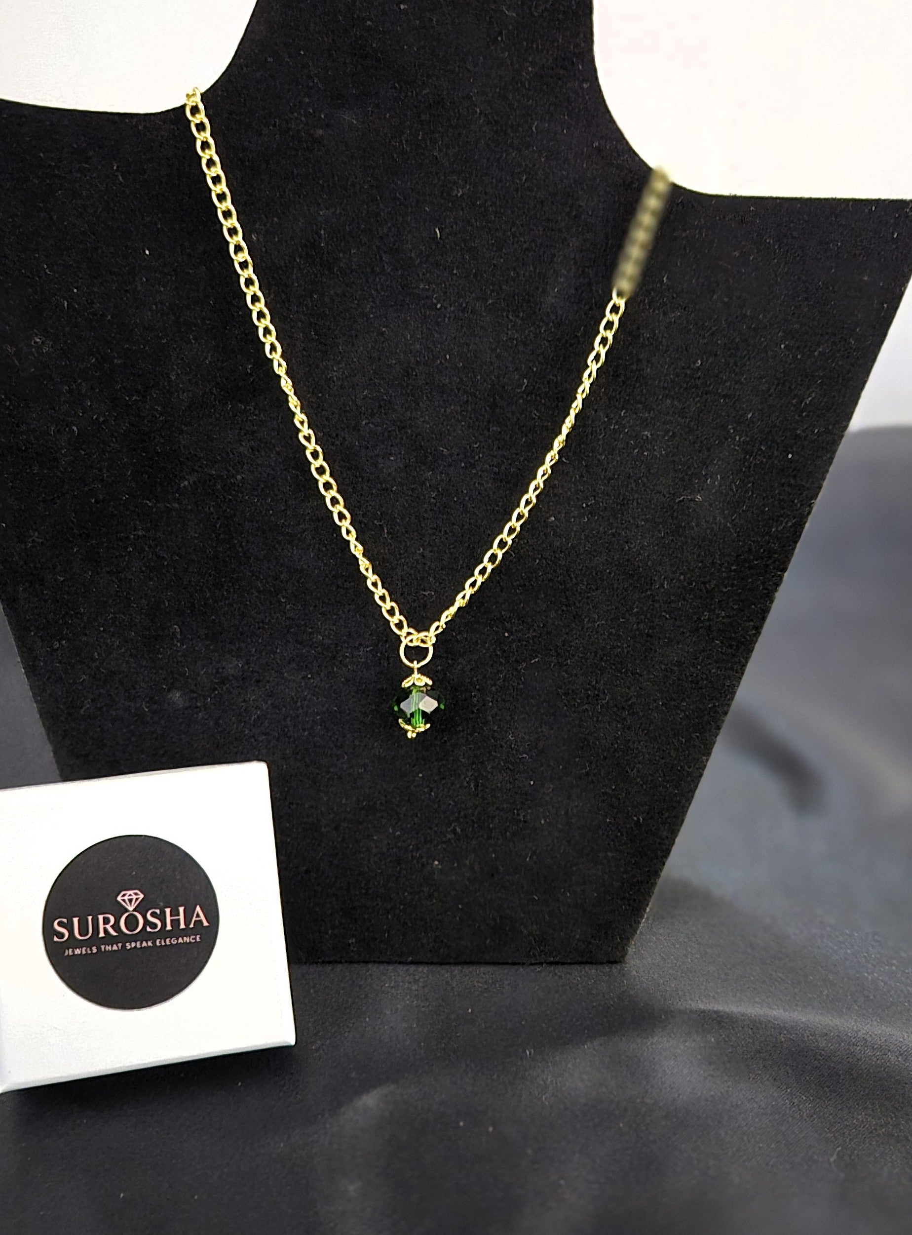 Ketting met Ogri Ai hanger – 60 cm (verkrijgbaar in meerdere kleuren)