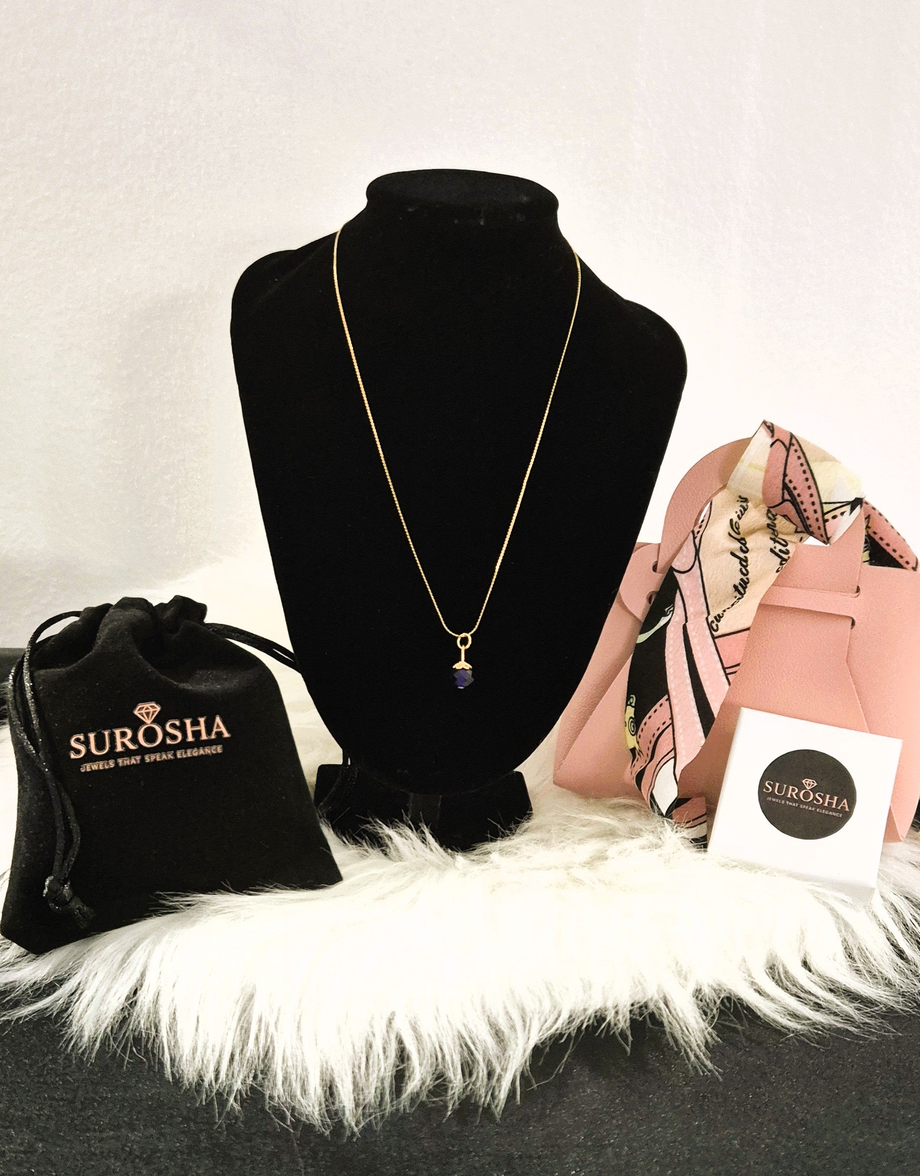 SuRosha RVS ketting met donkerblauwe Ogri Ai kraal – 45 cm