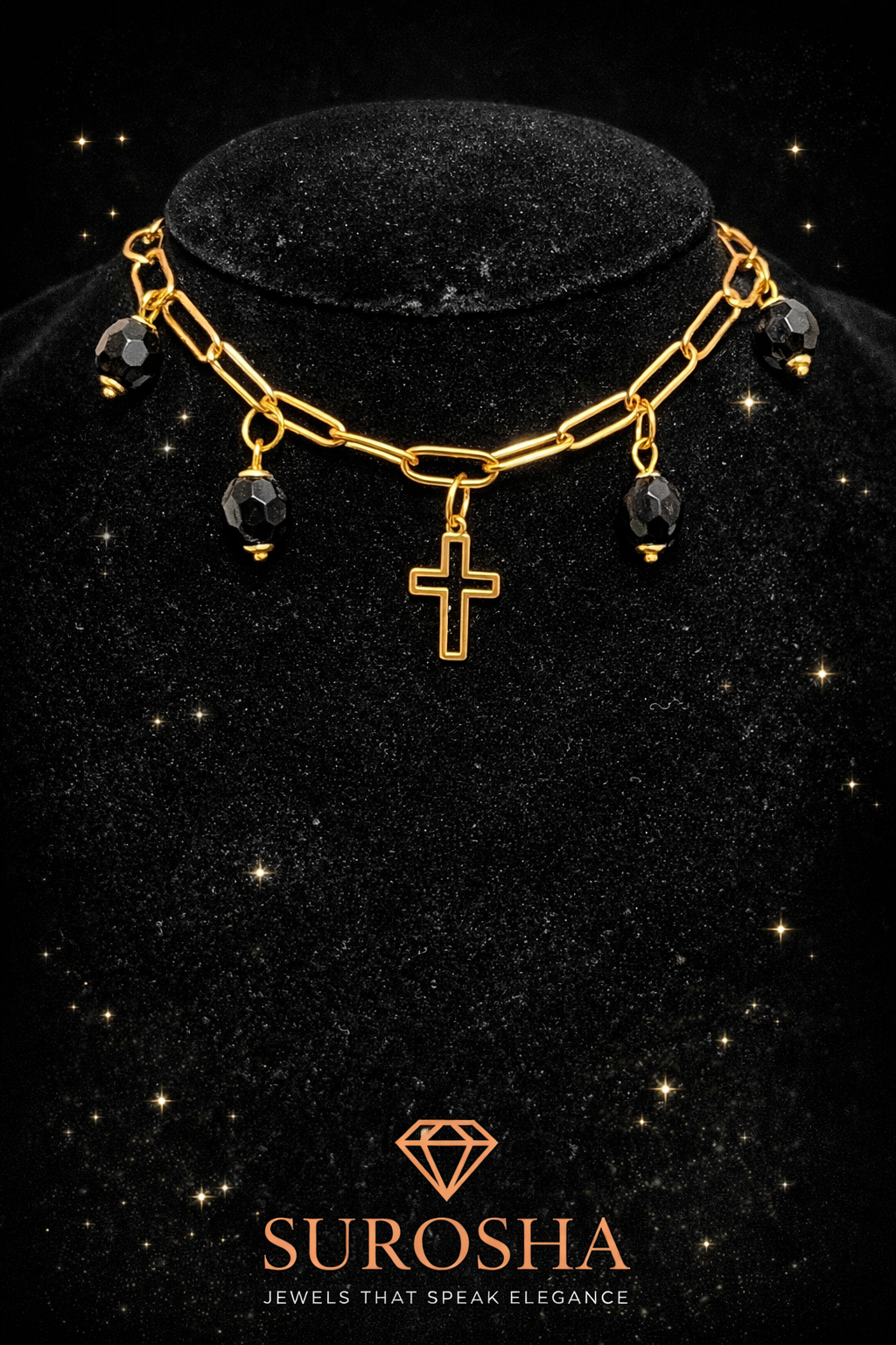 SuRosha Crimson Ogri Armband – Goudkleurige Schakelarmband met Zwarte Ogri Ai Kralen & Kruis Bedel