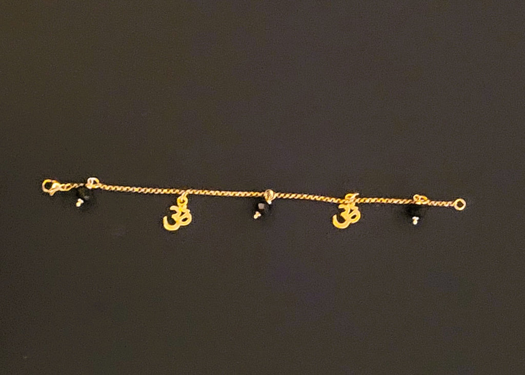 Armband – OHM Hangers met Zwarte Ogri AI Kralen