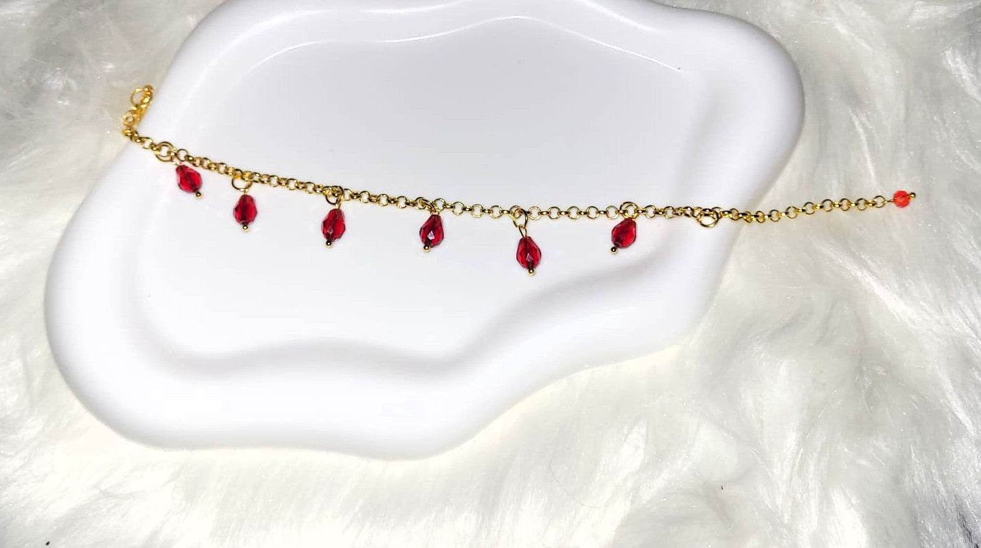 SuRosha Handgemaakte Armband – Rode Druppel OGri AI Kralen