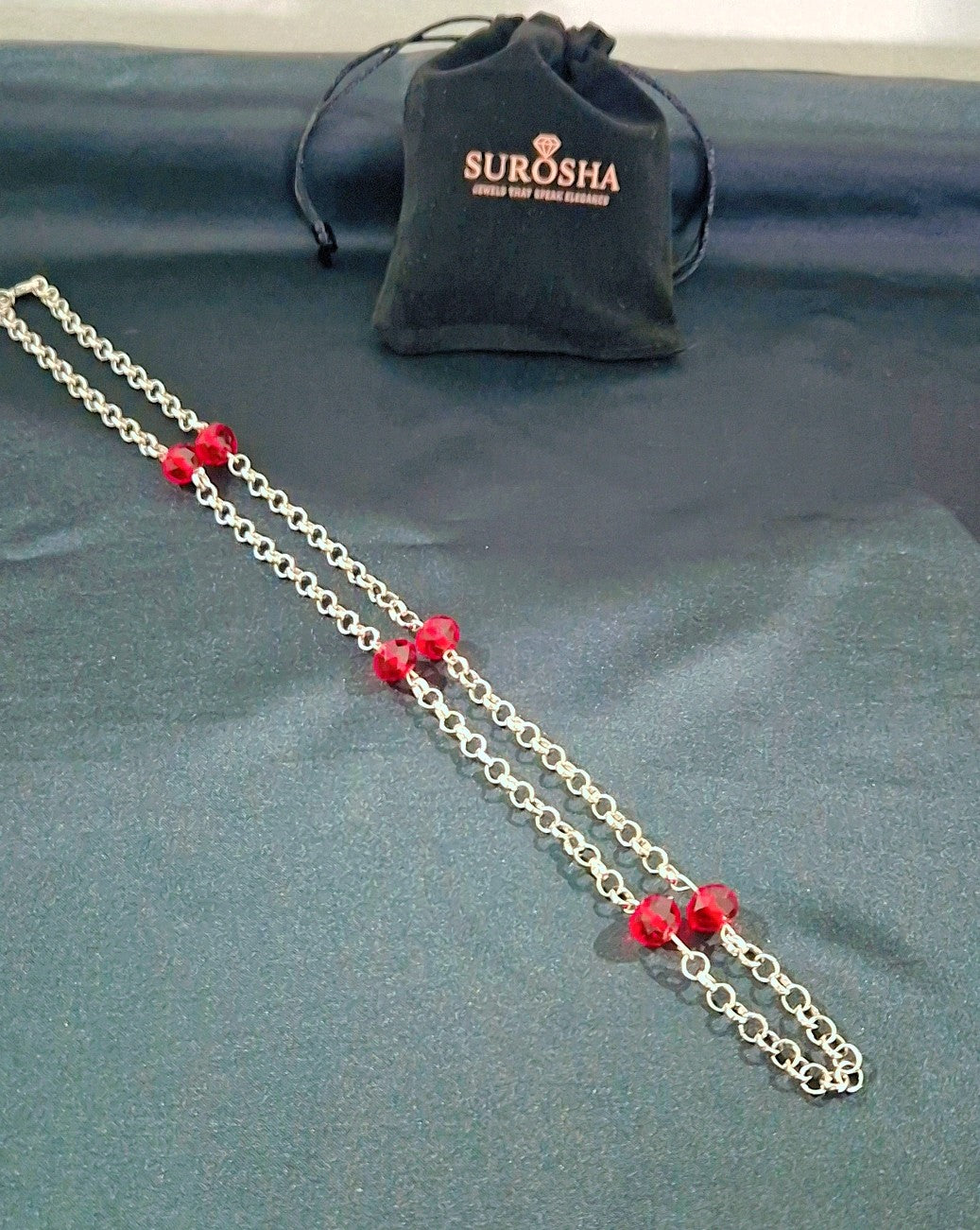 SuRosha Zilveren RVS ketting met Rode Ogri Ai Kralen