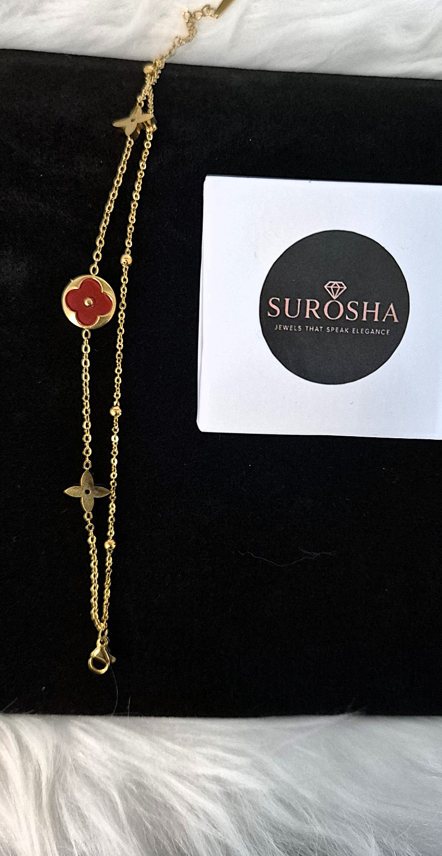 SuRosha Dubbele LuLu Armband – Stainless Steel Goud met Luxe Accenten